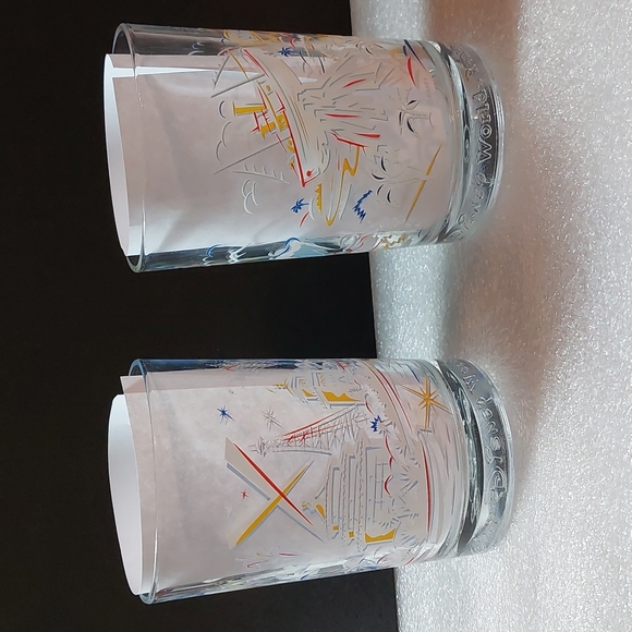 McDonald's☆Disney World 25th Anniversary Tumbler - Picture 3 of 8